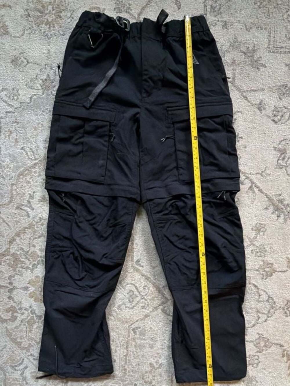 Nike ACG Smith Summit Convertible Cargo Pants in Black